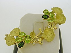 Photo1: K18YG GREEN TOURMARINE/PERIDOT/DIA BROOCH