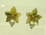 K18YG DIA EARRING