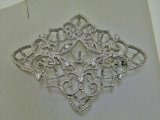 K18WG DIA BROOCH