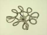 K18WG DIA BROOCH