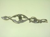 K18WG DIA BROOCH