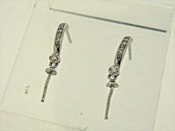 Photo1: K18WG　DIA  EARRING