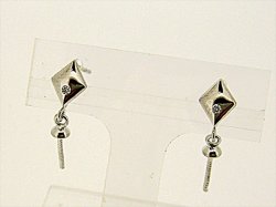 Photo1: K18WG　DIA  EARRING