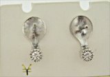 K18WG　DIA  EARRING