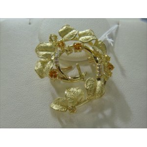 Photo: K18YG YELLOR BERYL/CT/BROOCH