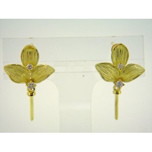 Photo: K18YG DIA EARRING (NEW LEAF)