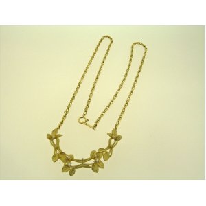 Photo: K18YG DIA NECKLACE (NEW LEAF)