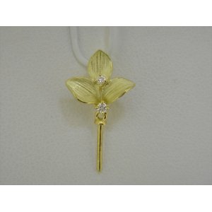 Photo: K18YG DIA PENDANT (NEW LEAF)