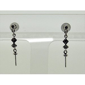 Photo: K18WG　DIA  EARRING