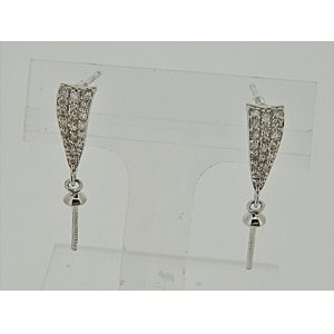 Photo: K18WG　DIA  EARRING