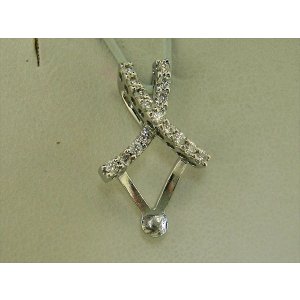 Photo: K18WG DIA PENDANT