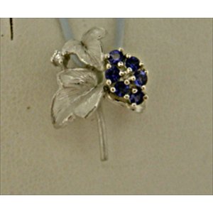 Photo: K18WG IOLITE/DIA PENDANT
