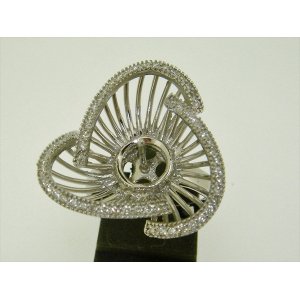 Photo: K18WG DIA RING