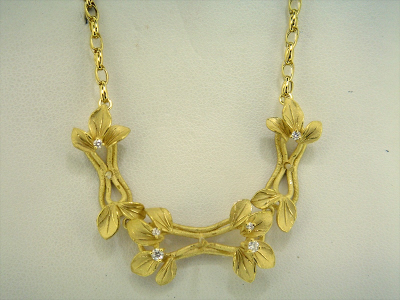 Photo2: K18YG DIA NECKLACE (NEW LEAF)