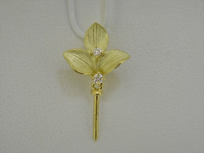 Photo1: K18YG DIA PENDANT (NEW LEAF)