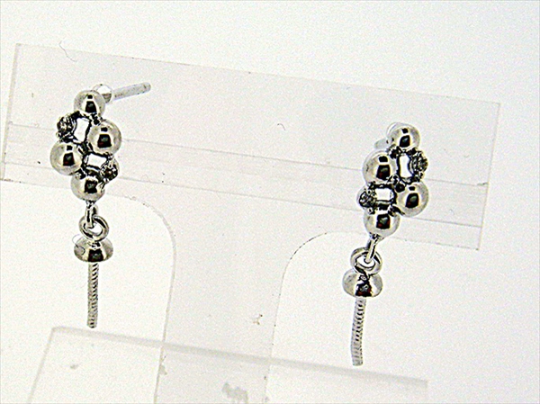 Photo1: K18WG　DIA  EARRING