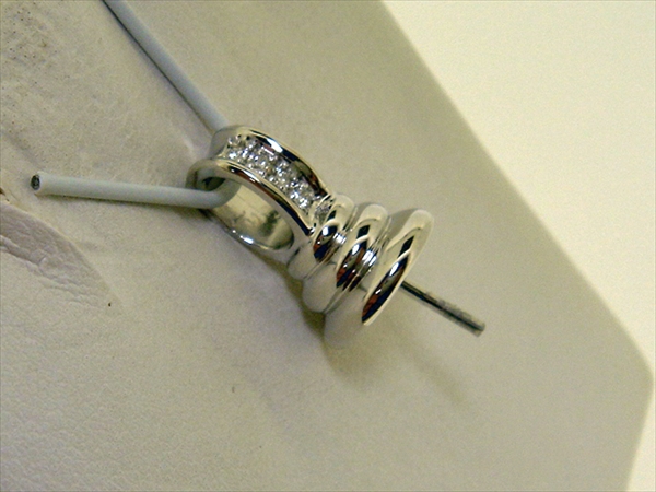Photo2: K18WG DIA PENDANT