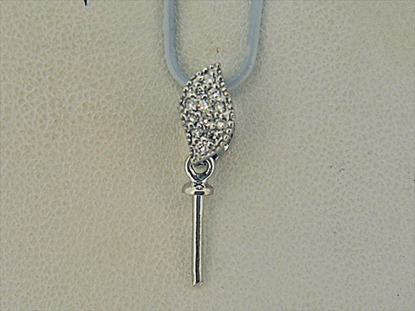 Photo1: K18WG DIA PENDANT
